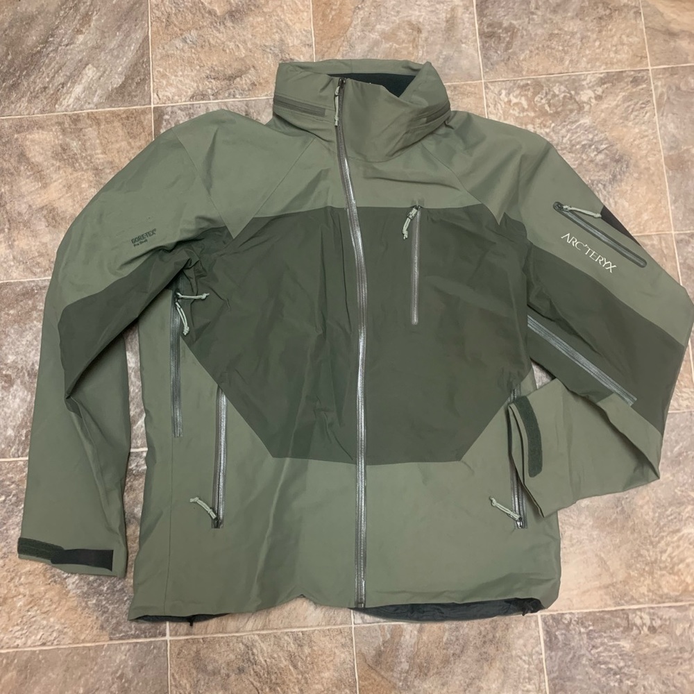 Arc’teryx sidewinder AR jacket